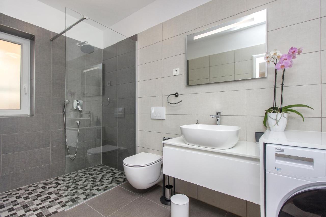Villa Antonia With Heated Pool Dograde Экстерьер фото