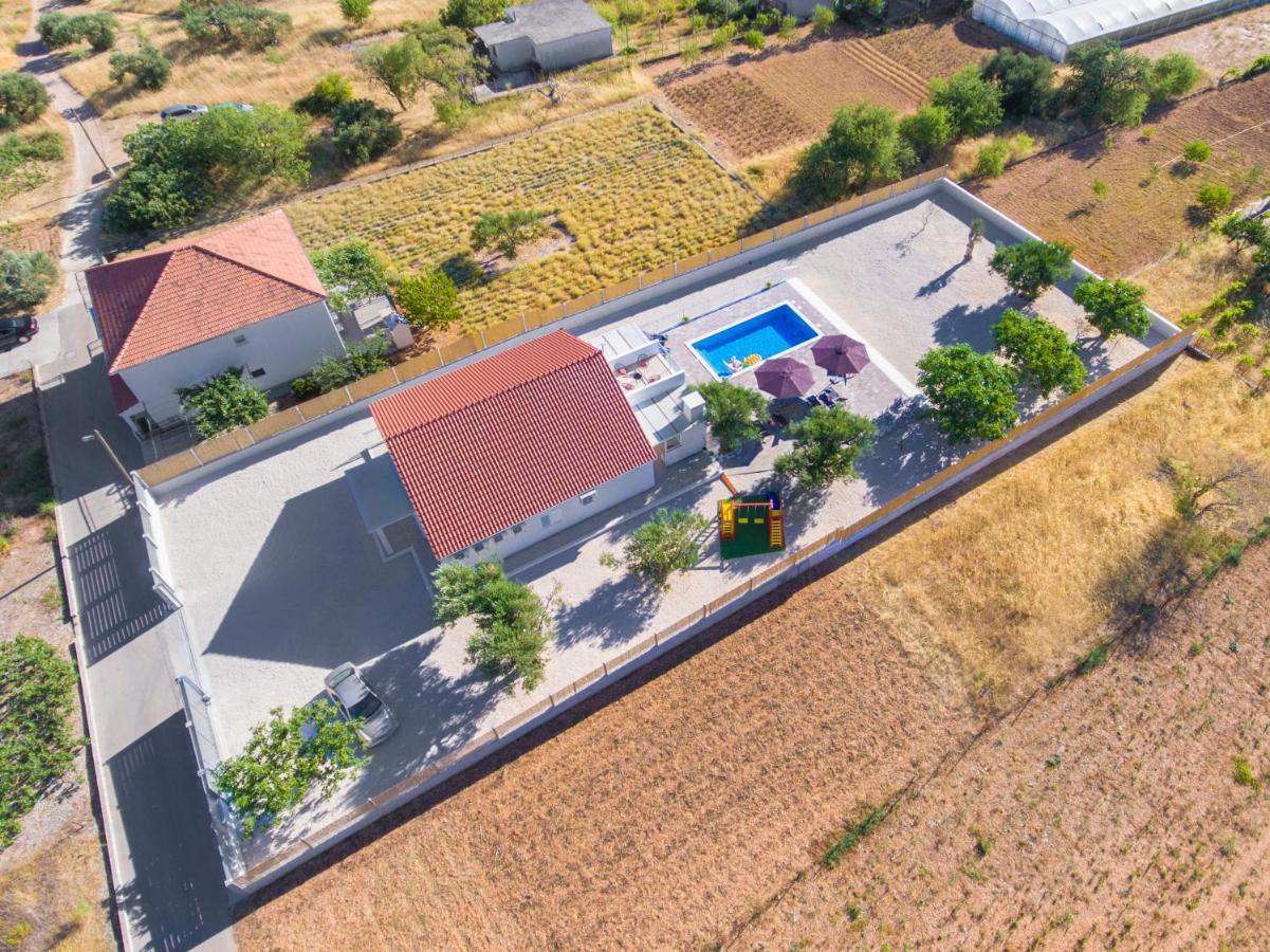 Villa Antonia With Heated Pool Dograde Экстерьер фото