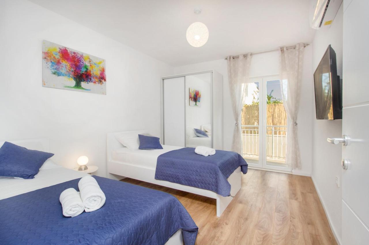 Villa Antonia With Heated Pool Dograde Экстерьер фото