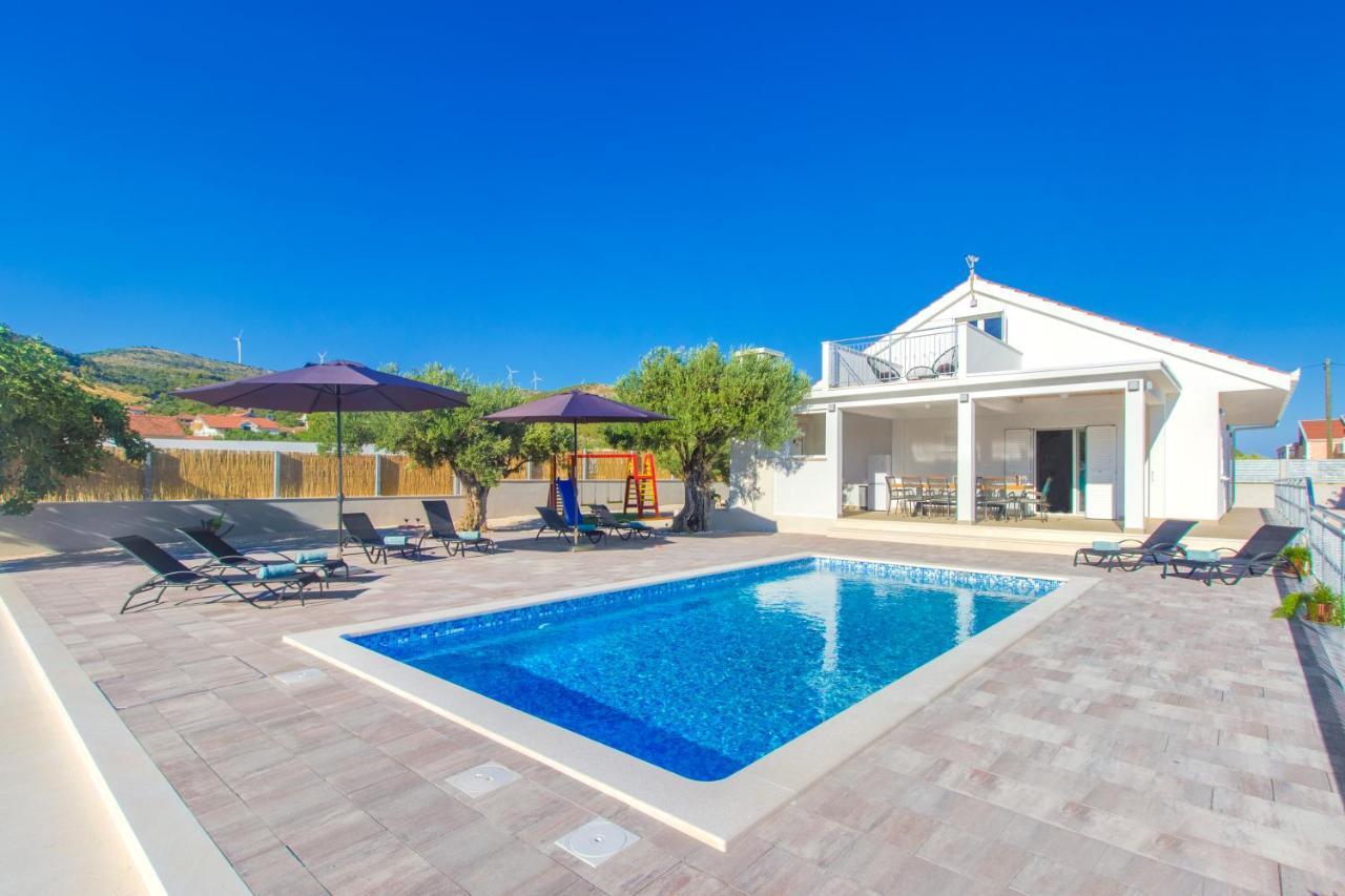 Villa Antonia With Heated Pool Dograde Экстерьер фото