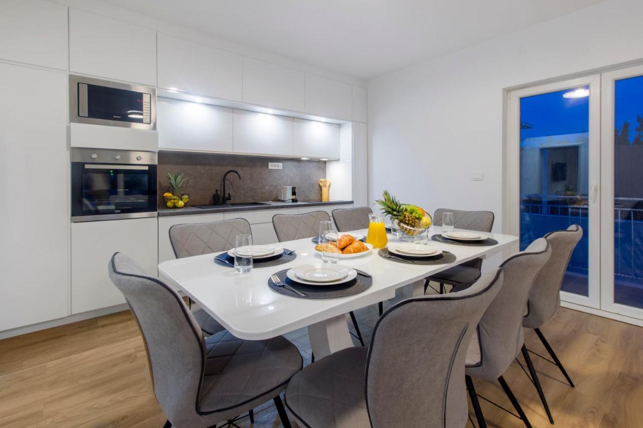 Villa Antonia With Heated Pool Dograde Экстерьер фото